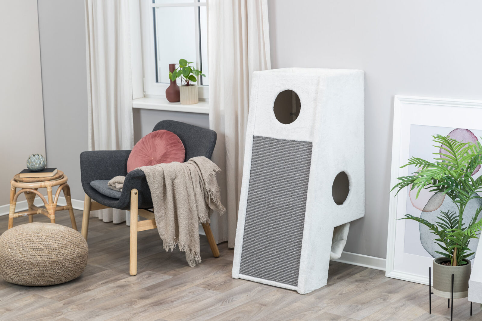 Trixie Kratzbaum zur Wandmontage Komfort für Ihre Katze