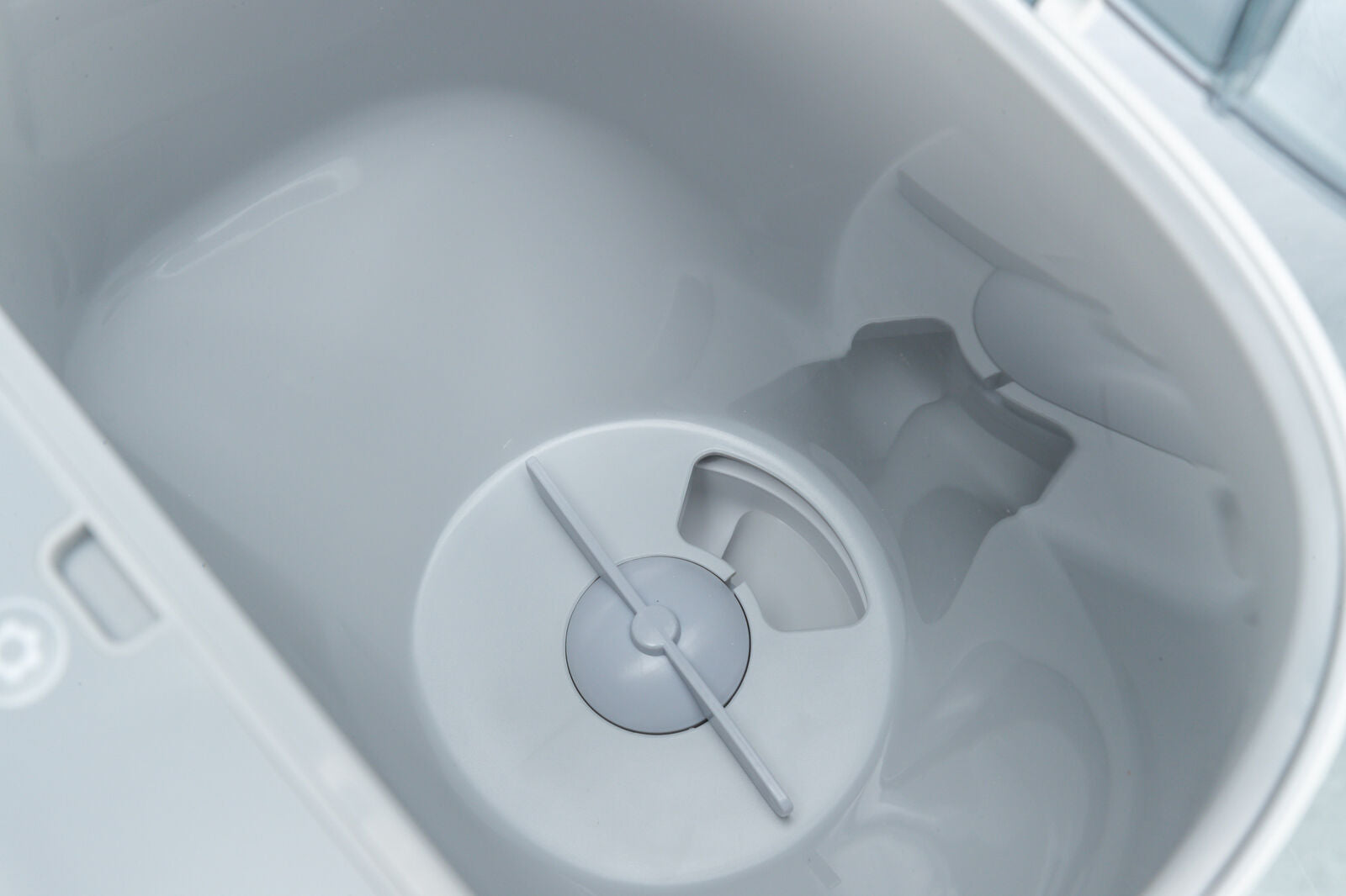 Trixie Futterautomat TX-C Smart 4.5L Pro mit App-Steuerung