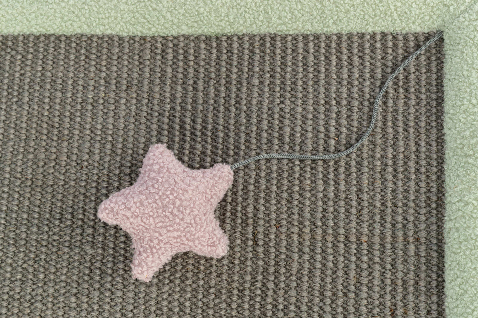 Trixie Junior Kratzmatte – Horizontale Kratzfläche für Kätzchen