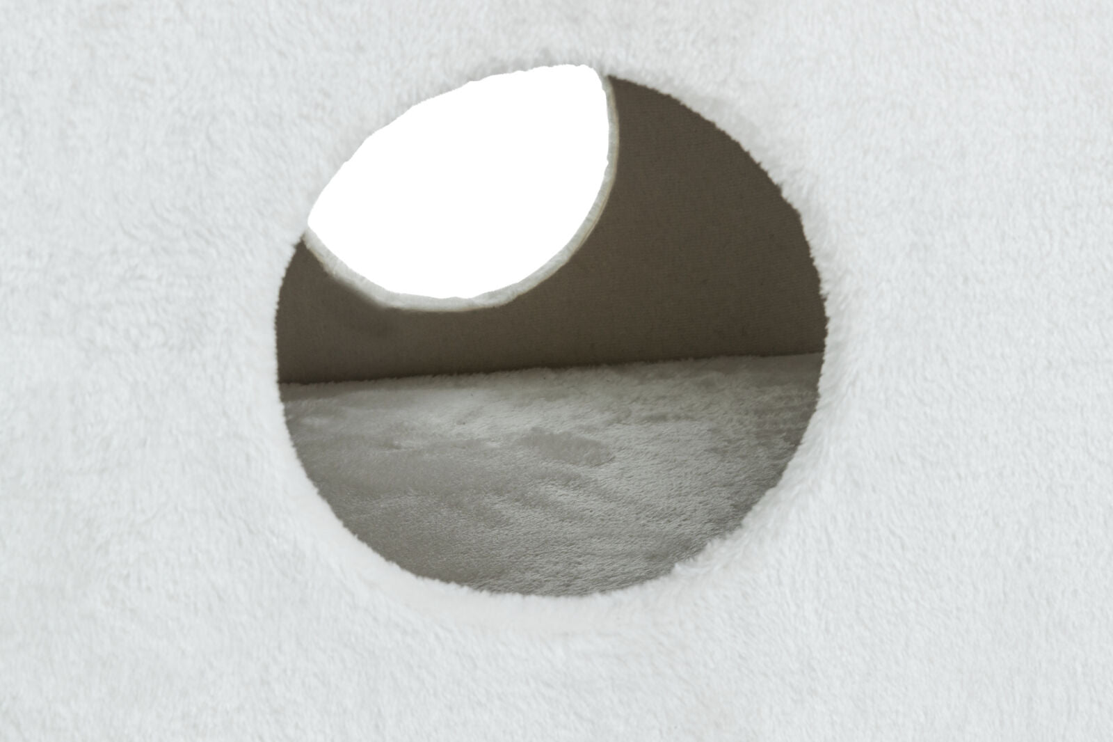 Trixie Kratzbaum zur Wandmontage Komfort für Ihre Katze