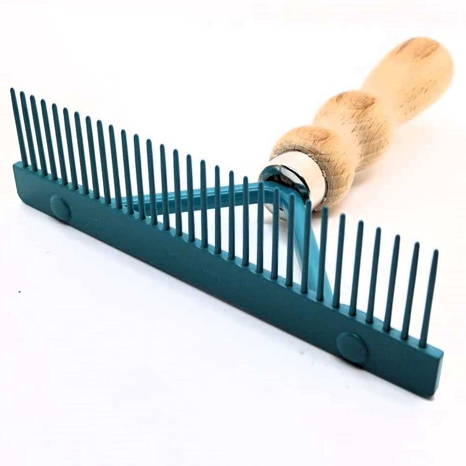 HPP Fellharke – ergonomische Pflege für langes Fell & Unterwolle