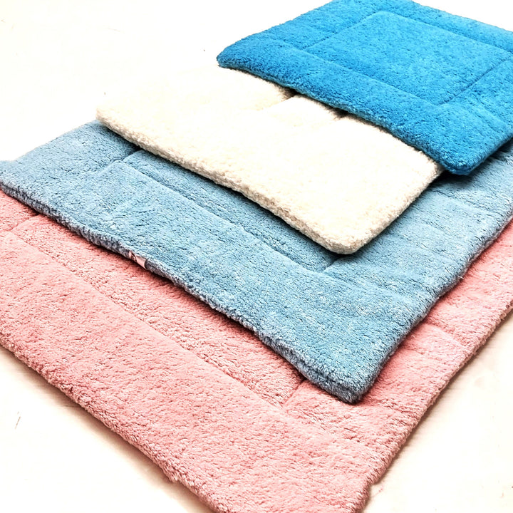 Welkas Liegedecke gefüllt – weiche Katzendecke & Hundedecke | Handarbeit Made in Germany