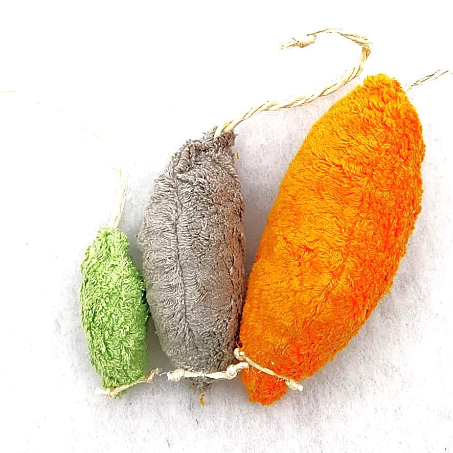 Katzenspielzeug Stinkiemäuse - neuer Look-, Handarbeit mit Bio-Catnipfüllung, Katzenspielzeug, Cat Toy