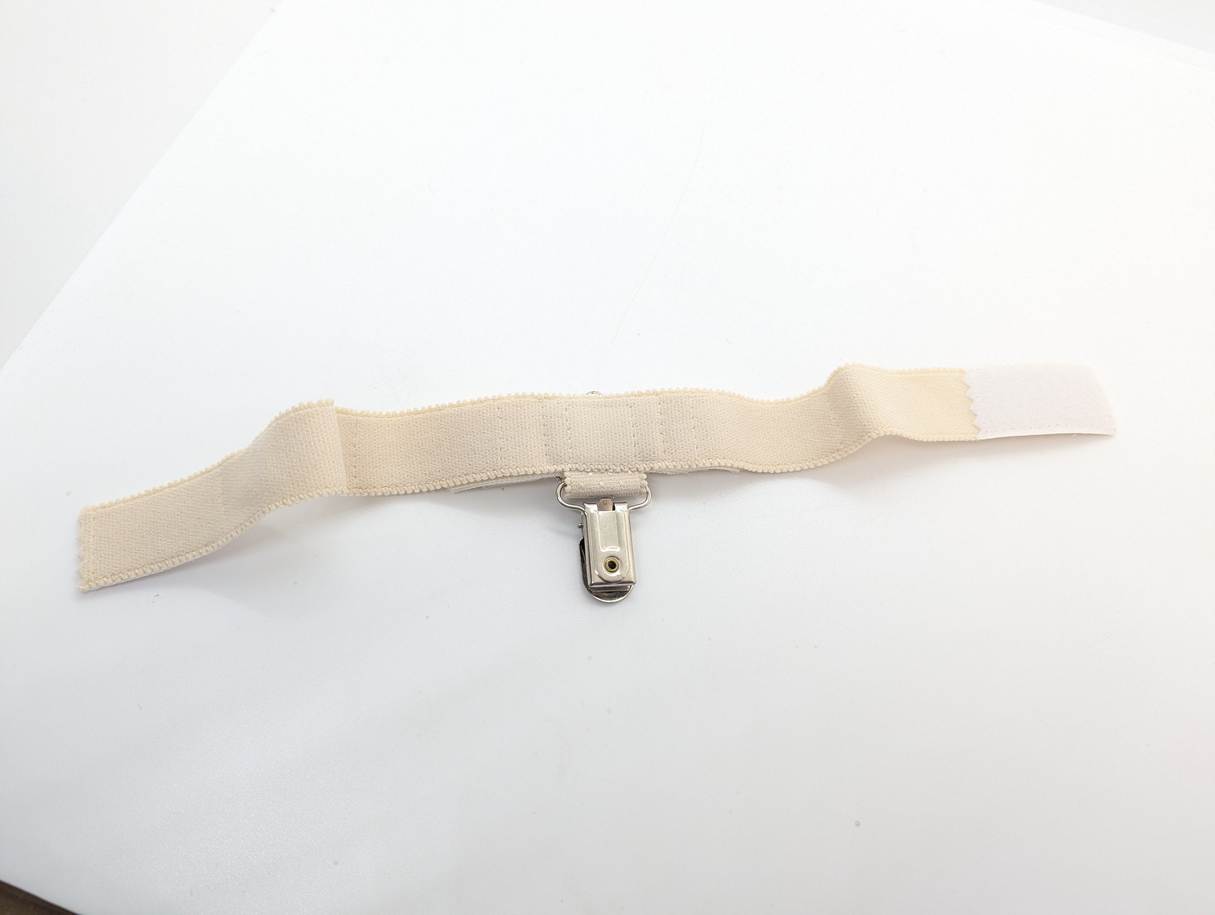 Elegantes Samt-Hundehalsband mit Strassstein