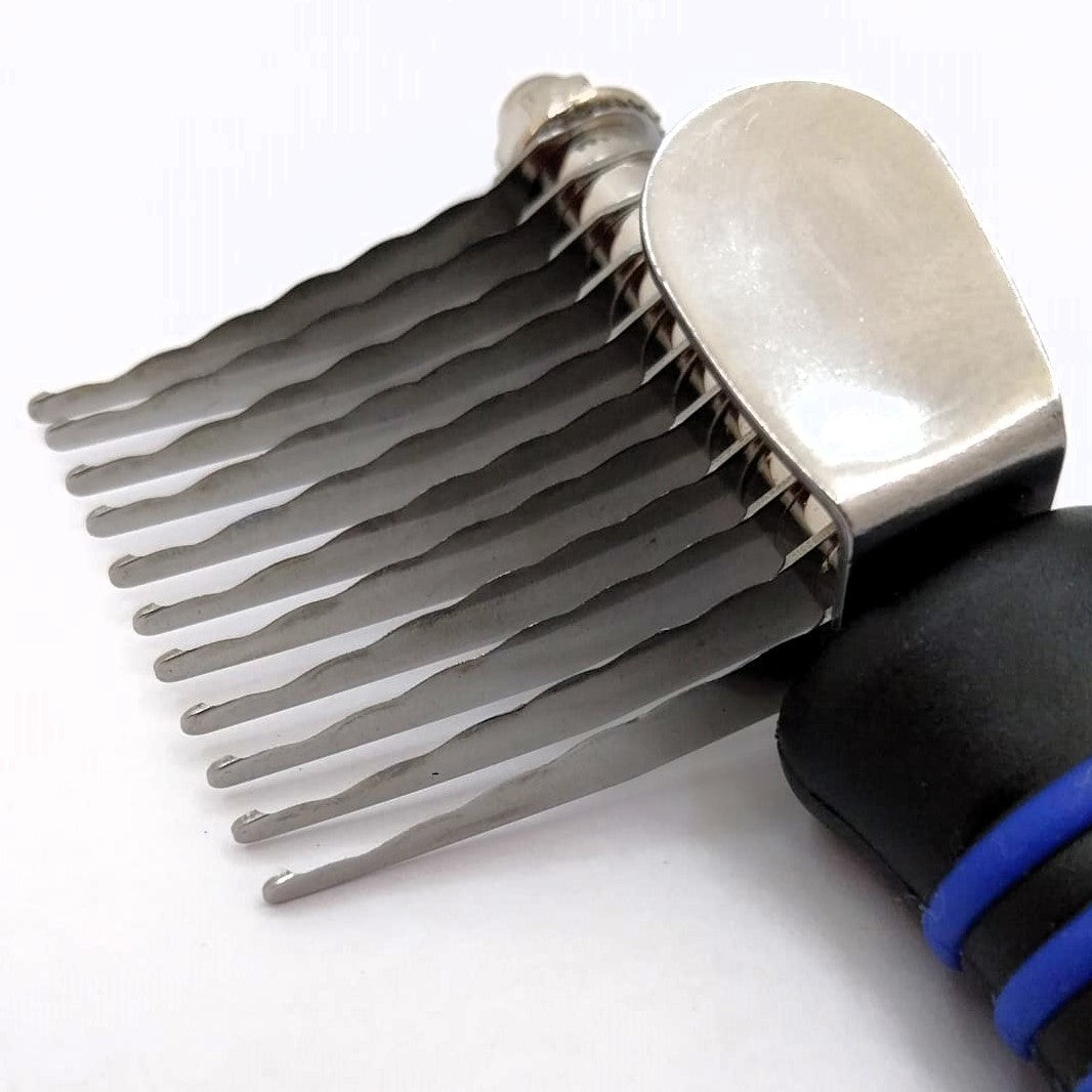 Show Tech Dematting Comb 11, 9 oder 6 blades, Entfilzungskamm mit 11, 9 oder in Mini mit 6 Klingen