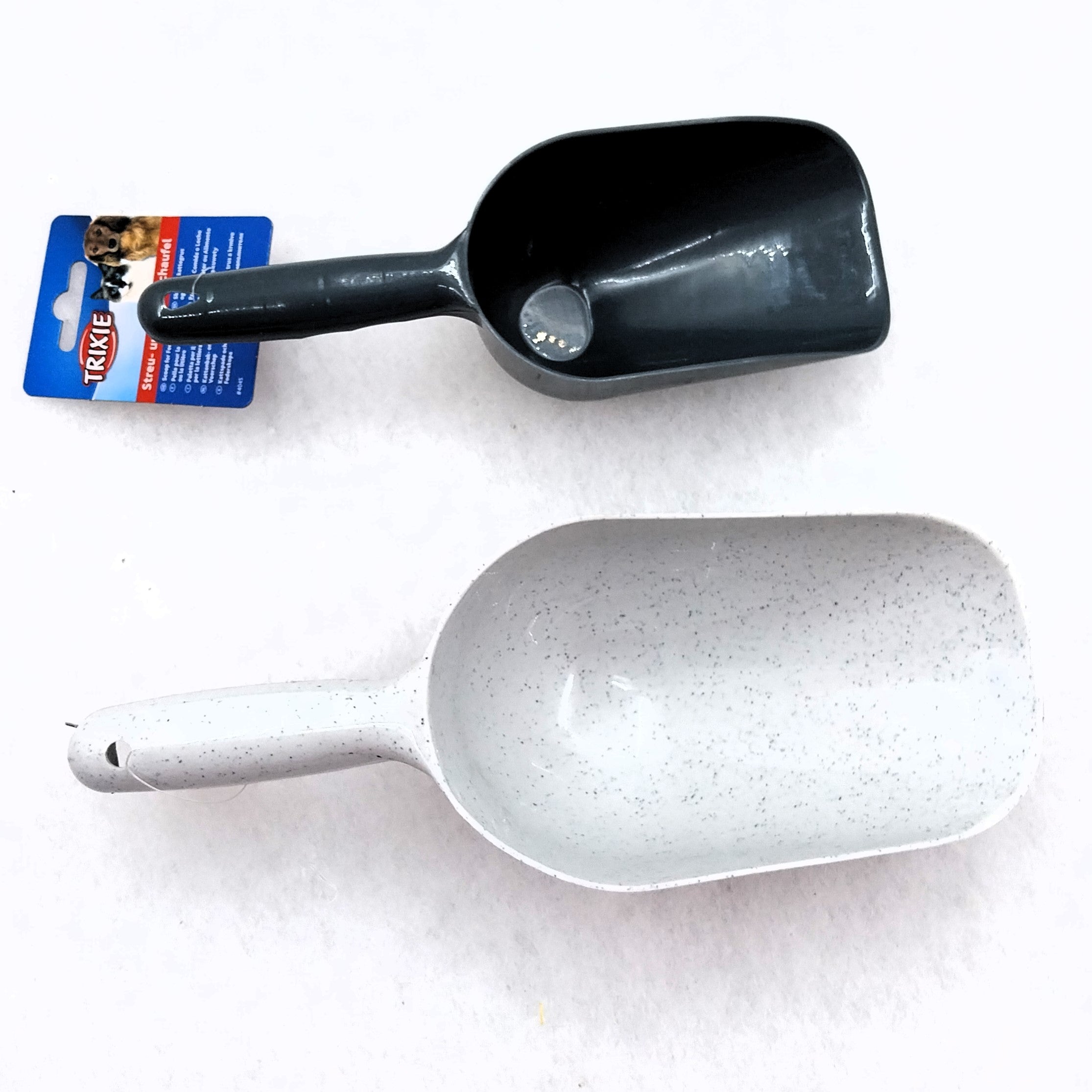 Trixie Streu- und Futterschaufel - Universalschaufel in den Größen Small und Large