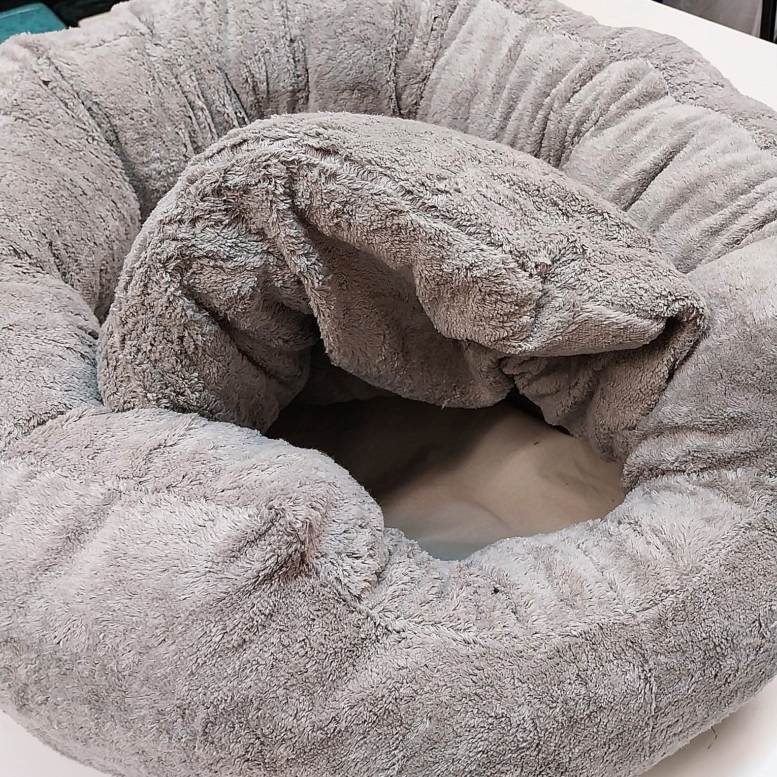 Welkas Kuschelbett „Uschi“ - rundes Bett mit ca. 25 cm hohem Rand und Einstieg