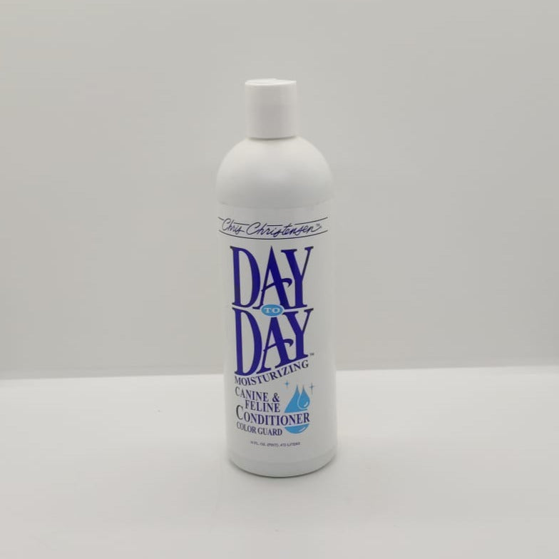 Chris Christensen Day to Day Moisturizing Conditioner für Katze Hund tockenes Fell