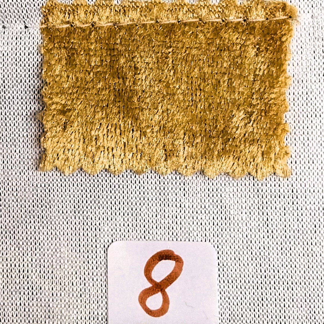 Welkas Ausstellungs- / Käfighängematte aus Pannesamt, mit Metallkarabinerhaken, ca. 50 X 50cm