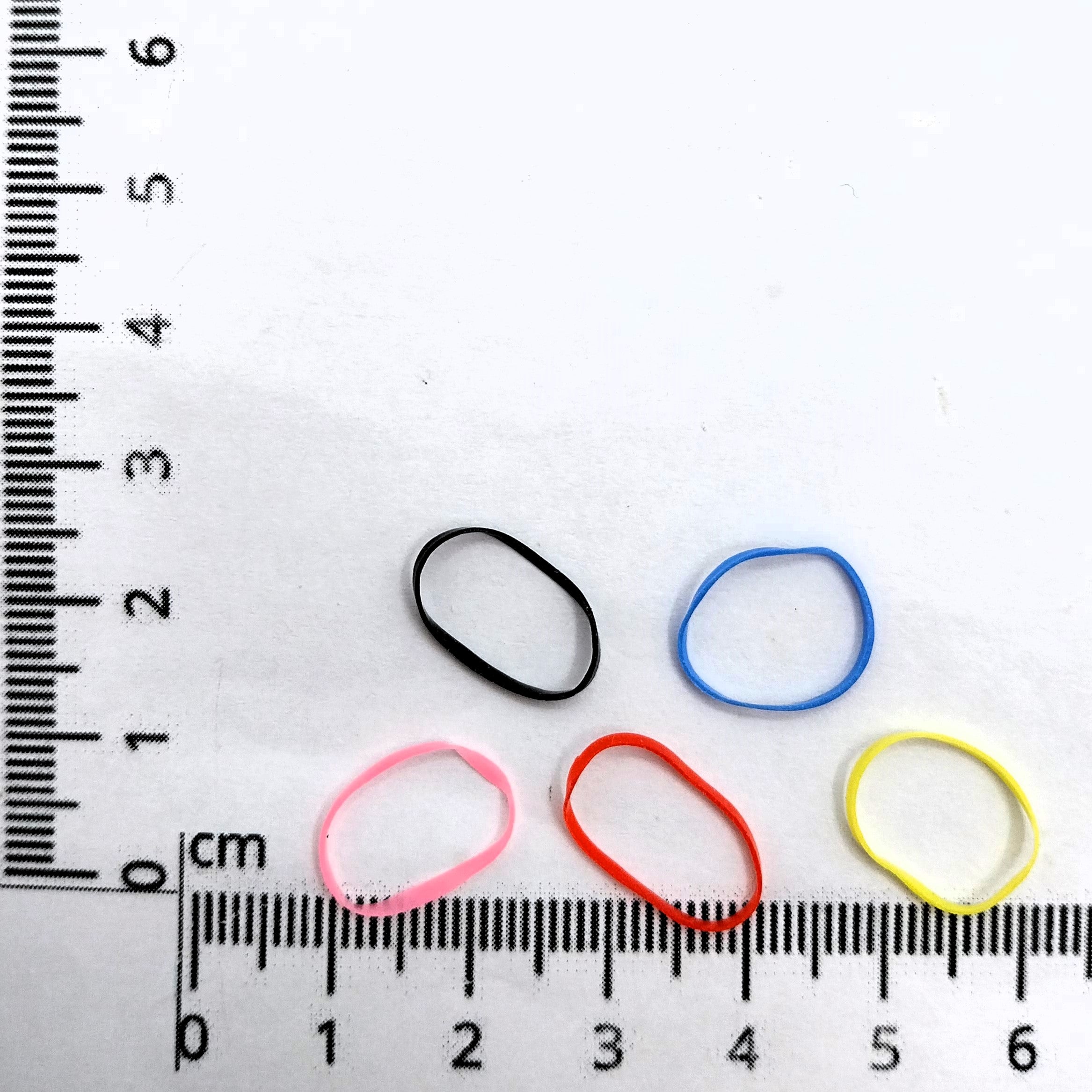 Haargummis in verschiedenen Farben, dünn und sehr flexibel, Ø 1cm, ca. 250 Stück