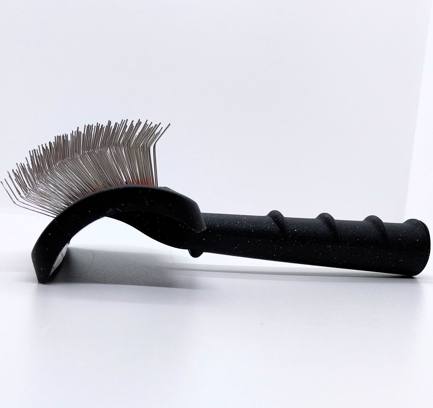 Yento Mega Pin Slicker Brush in Medium und Large, speziell für langes und dichtes Fell