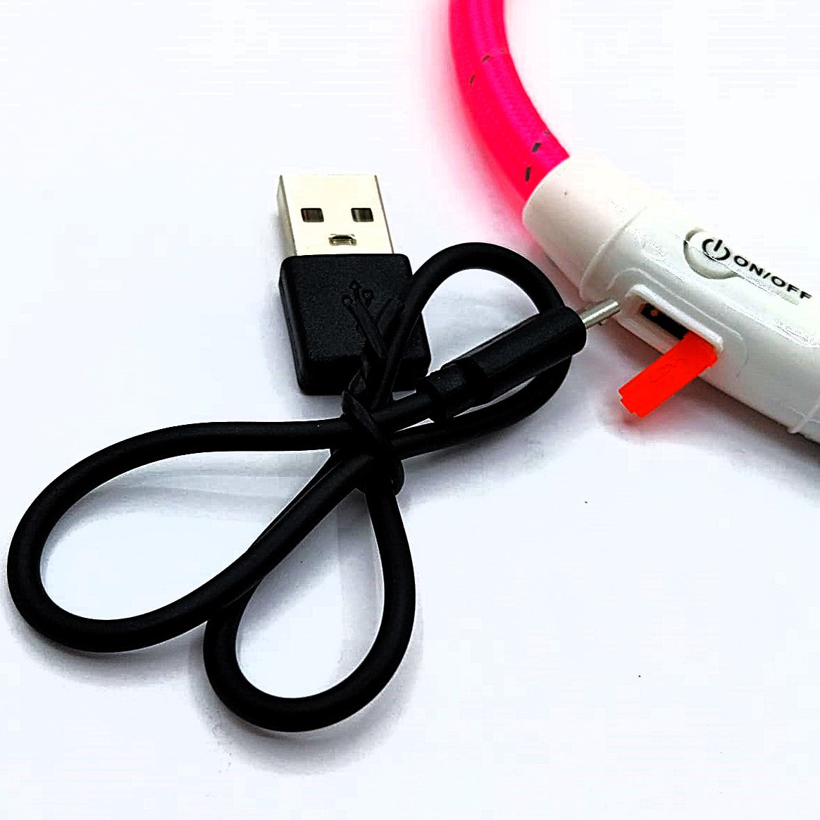 TRIXIE Flash Leuchtring USB – Leuchthalsband zuschneidbar, spritzwassergeschützt, bis 400m sichtbar