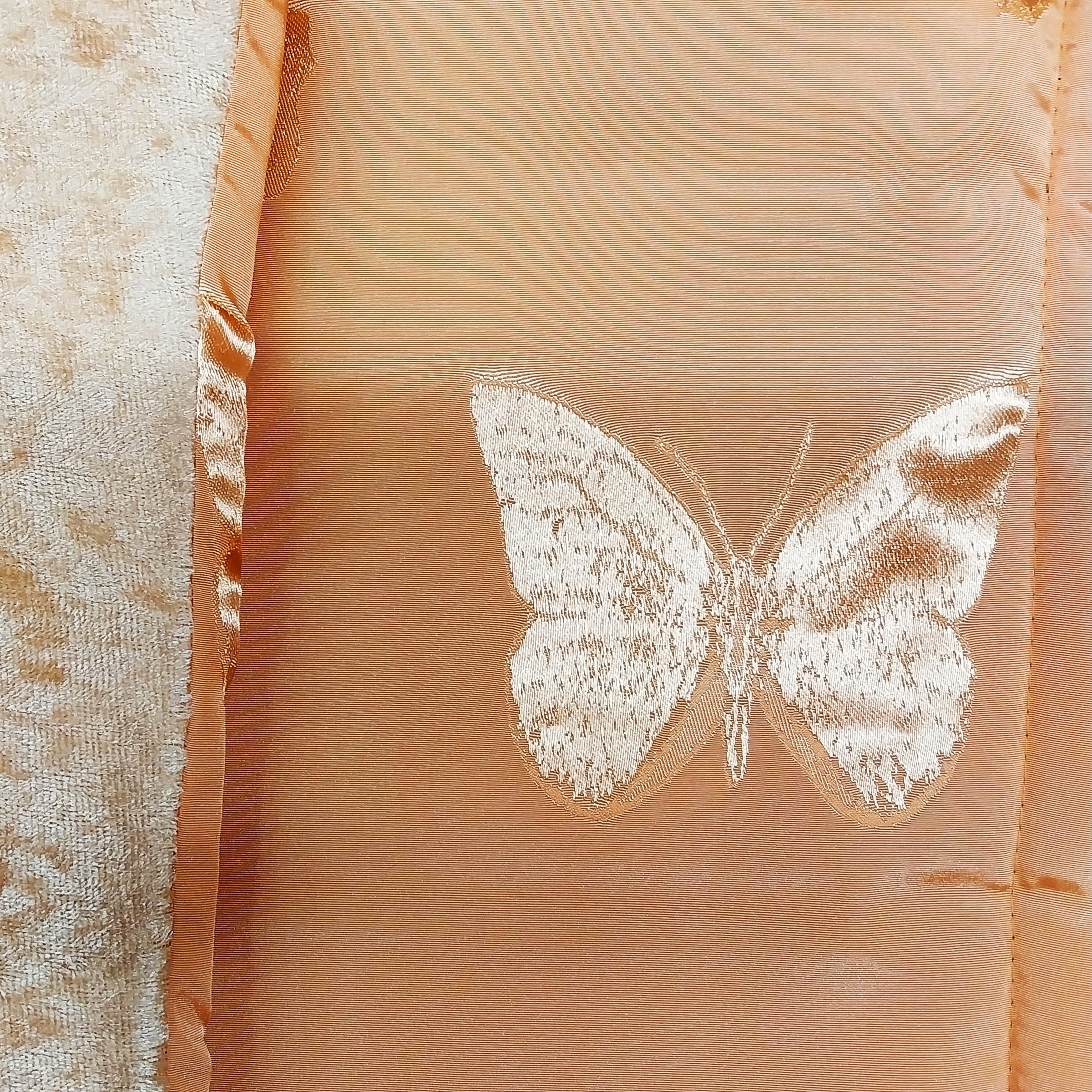 Welkas Ausstellungs-Liegedecken, Einzelstücke zum wenden, aus Pannesamt, Polyester Baumwolle 140 x 70 cm