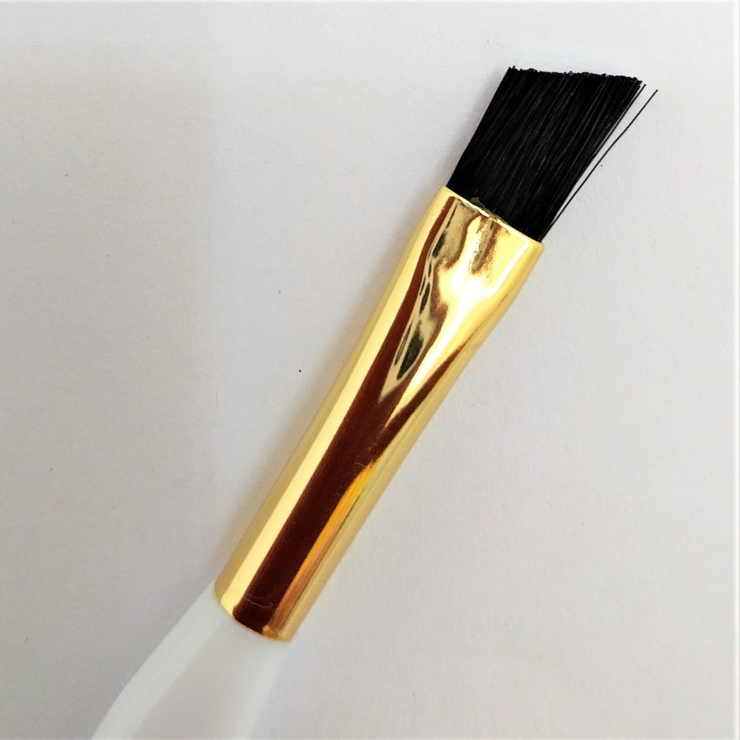 Schminkpinsel, Powder Brush, Puderpinsel zum abdecken und auftragen von Farb- und Pflegepuder