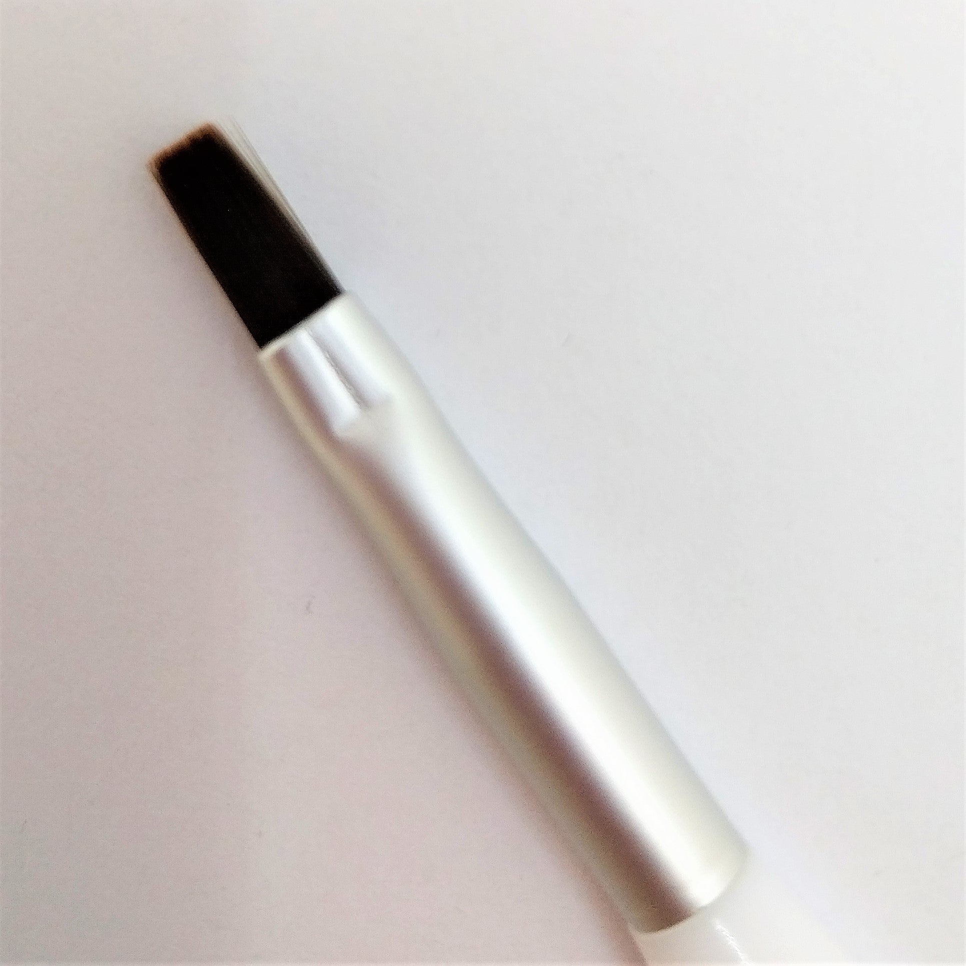 Schminkpinsel, Powder Brush, Puderpinsel zum abdecken und auftragen von Farb- und Pflegepuder