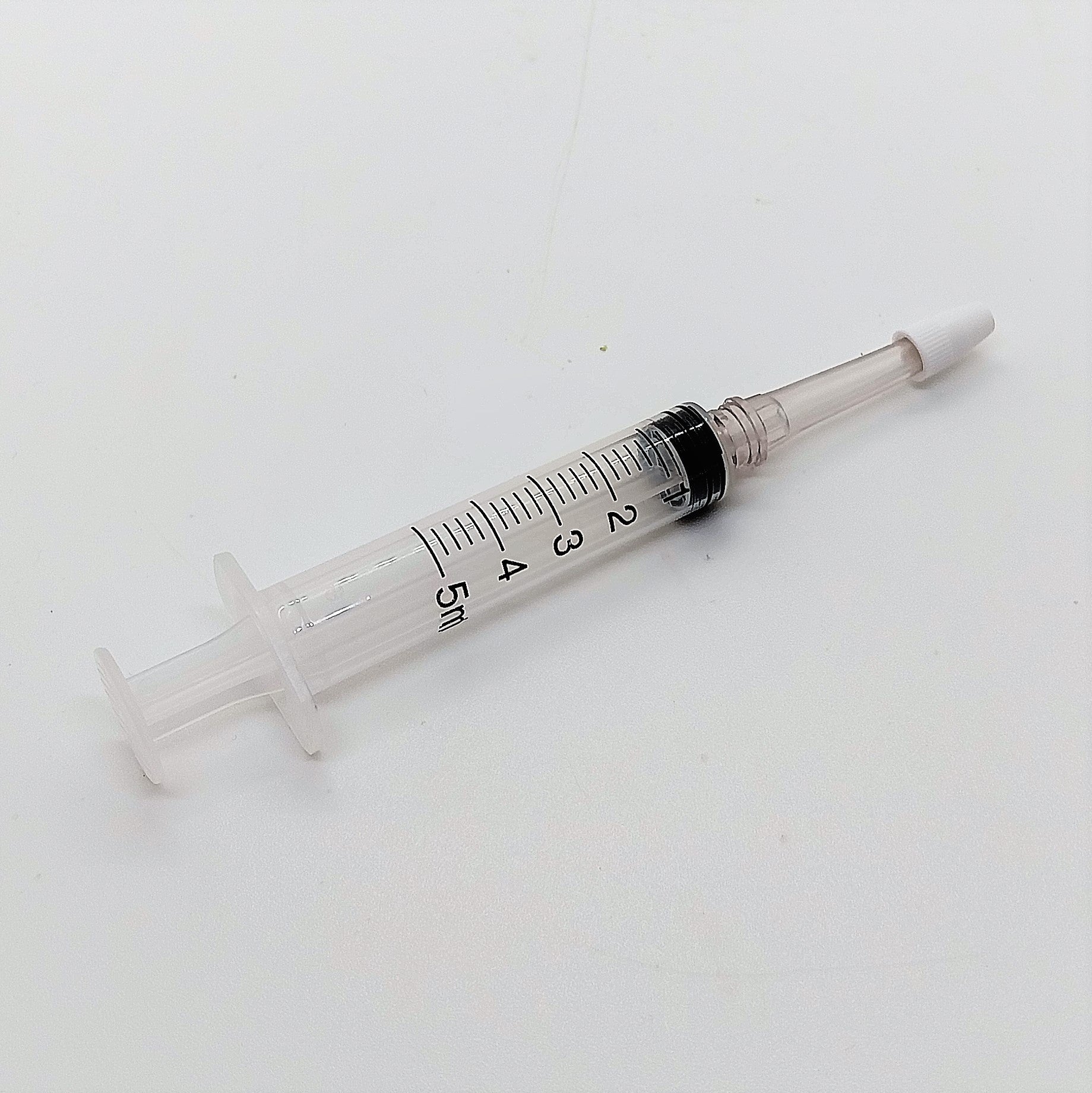 Silikonaufsatz Silikonsauger mit Verschlusskappe 4 Stück gelocht, Welpen, Kitten, Wildtiere