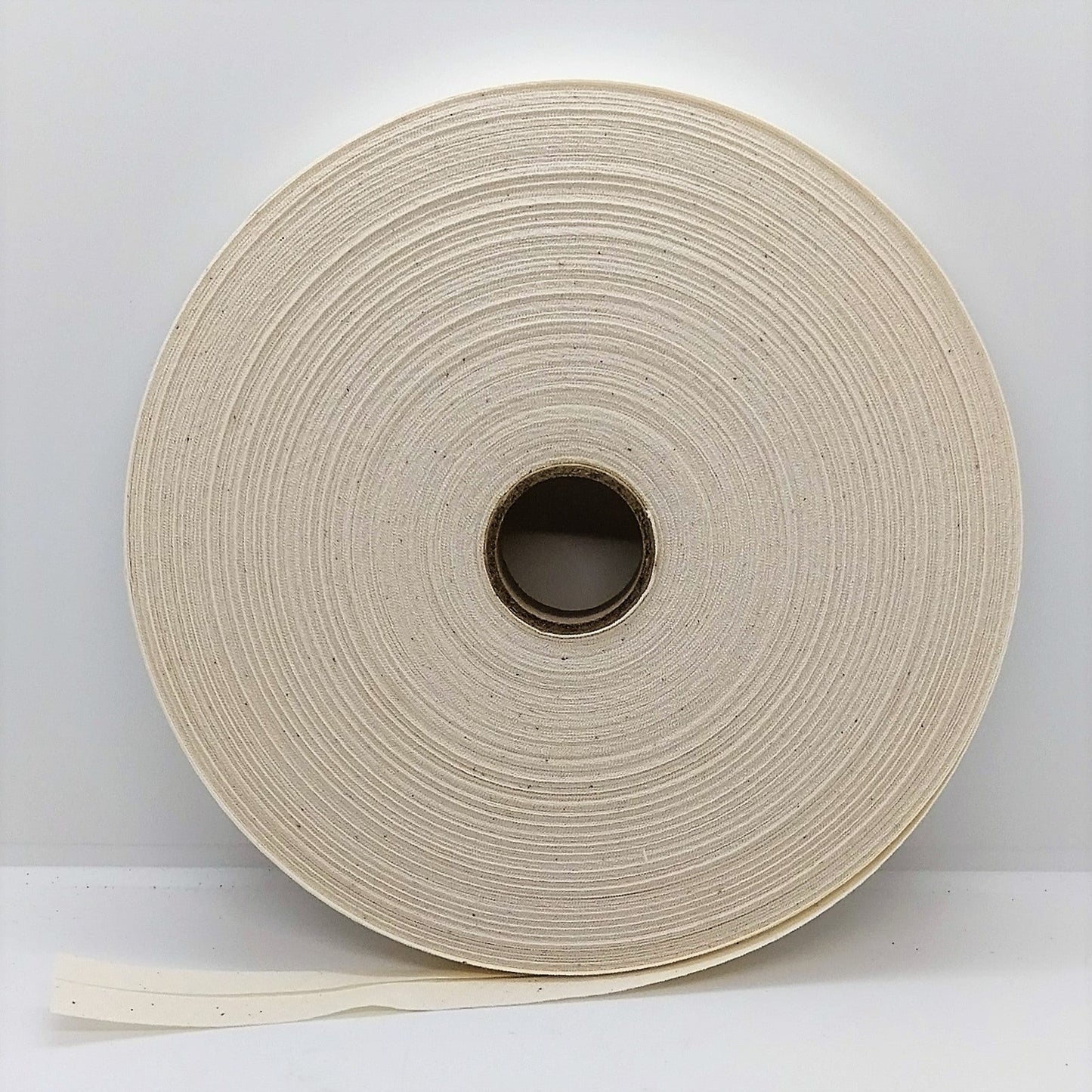 Käfigschutzfolie 140X70cm mit Schrägband zum binden für die Katzenausstellung Katzenshow